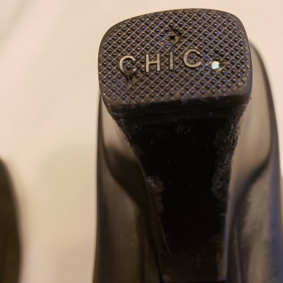 Emily in Paris Inspo: Prada Heeled Black Boots - Picture 11 of 16